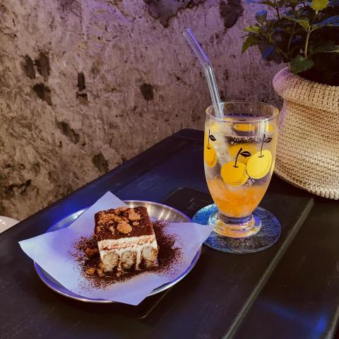 青春雞CHING CHUN JEE - 提拉米蘇