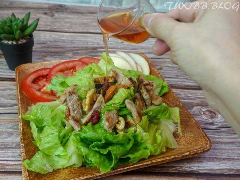 1個媽咪2個寶》親子旅遊/生活/住宿/美食體驗 - 宅配食材》愛蜂園蜂蜜醋(自己烹煮)