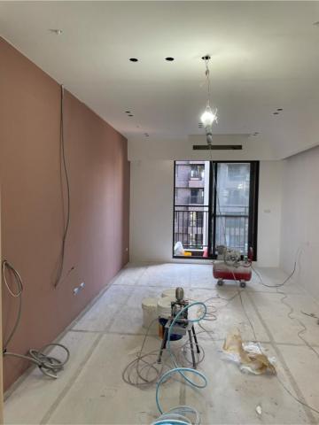 新美工程 - 客廳跳色主牆系列