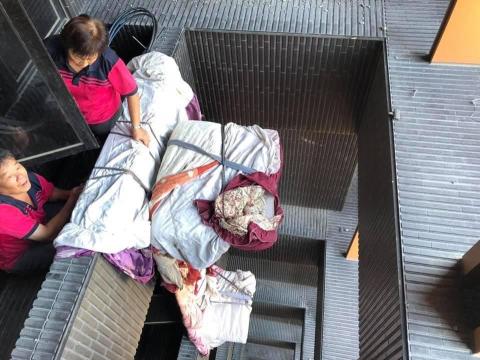 順行搬運行 - 完成不可能的任務