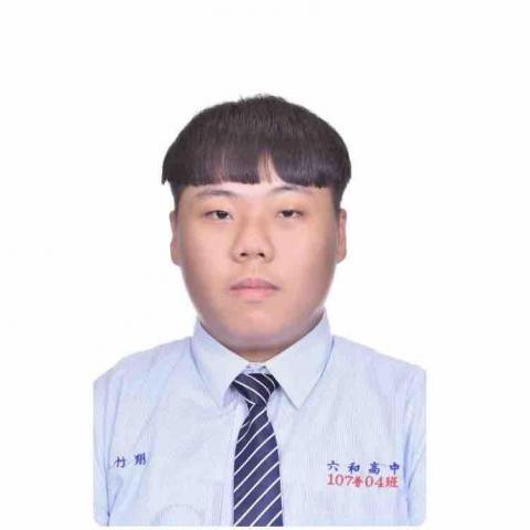 提供韓文服務的專家李竹翔