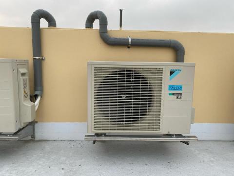 金鋐冷凍科技有限公司 - PVC管保護