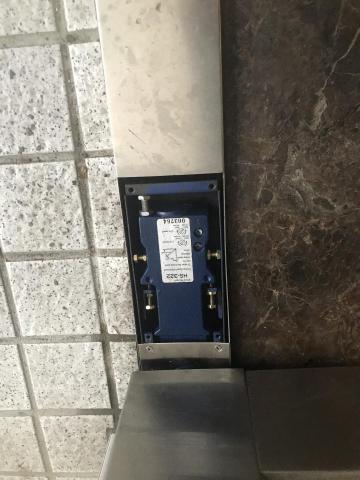 未命名公司 - 公寓大門維修更換地腳鍊