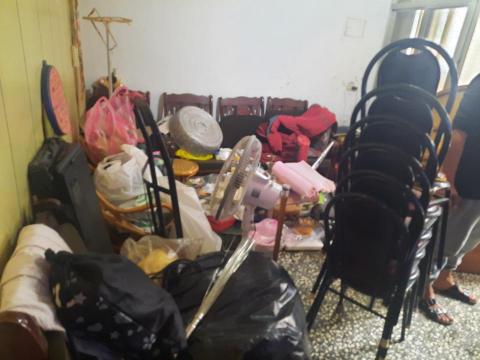 拉比黑肚 - 宜蘭冬山居家大掃除，因2位年長老人家行動不便居住，因孩子長期在外工作，邀請嘉穎企業社協助清潔與收納，嘉穎企業社以主動付出、協助他、完成夢想的使命感來協助客戶，感謝客戶給予嘉穎企業社支持與信任！我們會繼續以我們使命感與核心價值往前協助需要幫助的人！祝福客戶一家人闔家平安！