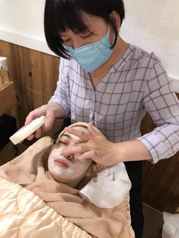 Tzuting 洪 - 基礎保養