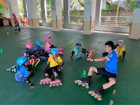 白老師 - 示範錯誤跌倒