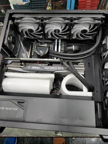 龍騰電腦估價組裝 - 宅配泡棉塞好塞滿