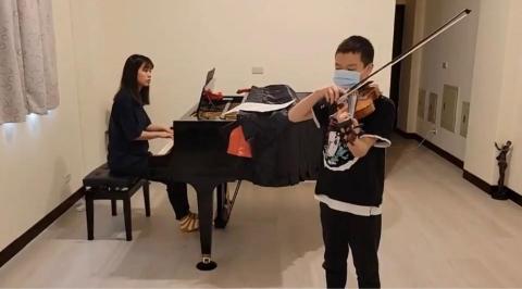 音樂星球工作室 - 鋼琴伴奏教學