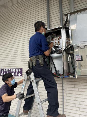 許竣霖 - 契約用電申請、外牆配管及電線重新配置