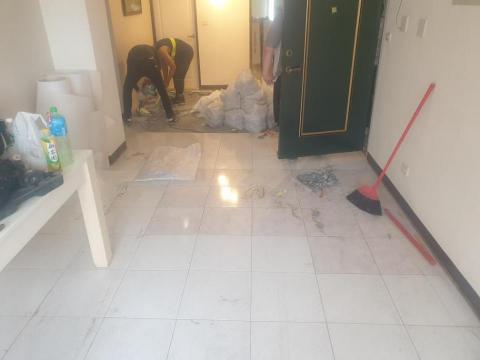 晨曦室內裝修工程行 - 全室地板打除