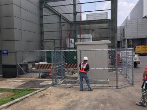 隆都營造有限公司 - 熱鍍鋅菱形拉網圍籬