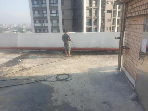 晨曦室內裝修工程行 - 防水工程地面清洗