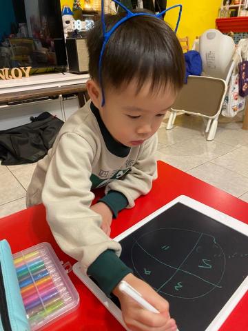 Emma老師鋼琴；檢定；聲樂、流行歌唱教學 - 教授樂理節奏