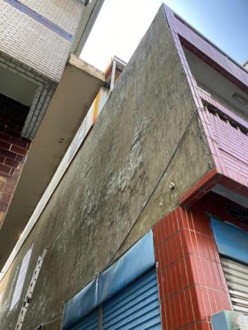 威振油漆工程 - 外牆防水工程，上底漆