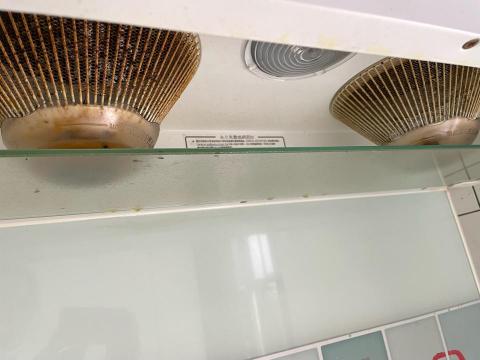 李小姐 - 廚房抽油煙機清洗 李小姐 - 廚房抽油煙機清洗