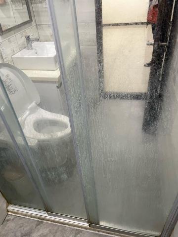 李小姐 - 浴室乾濕分離玻璃除厚垢 李小姐 - 浴室乾濕分離玻璃除厚垢