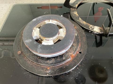 李小姐 - 瓦斯爐清洗 李小姐 - 瓦斯爐清洗