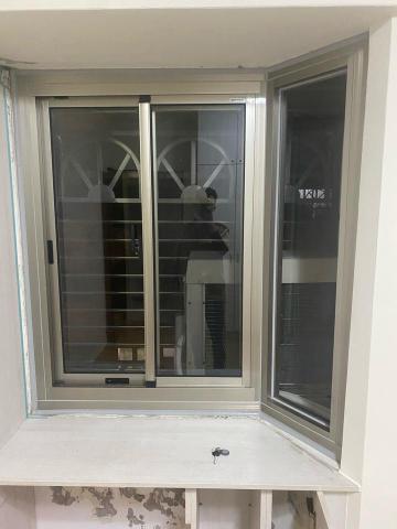 信東鋼鋁門窗工程 - 氣密窗