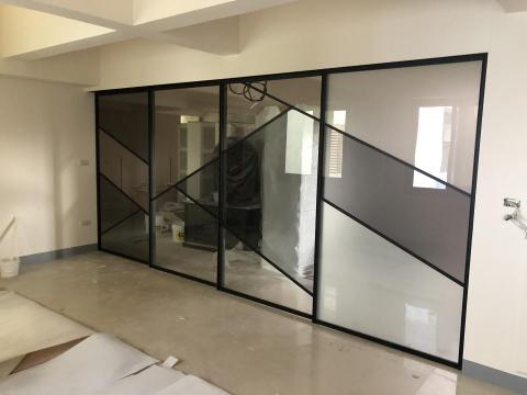 職佑 - 鋁框推拉門