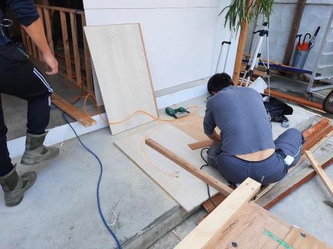 明峰電機工程有限公司 - 