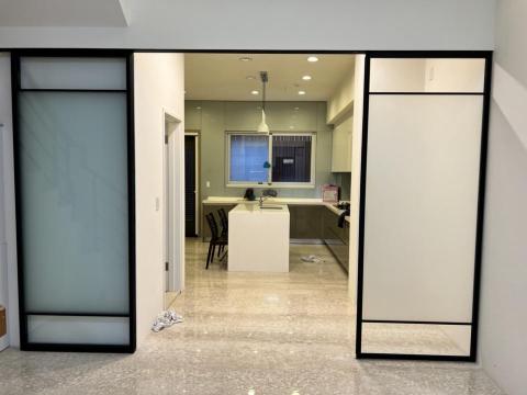 職佑 - 鋁框推拉門