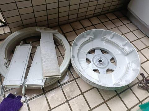 洗潔舒工坊 - 細部配件清洗完畢