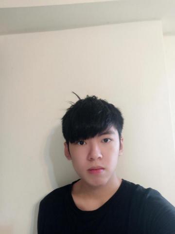 提供配音服務的專家朱本文