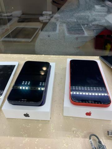 蘋果部落 手機現場快速維修 - 