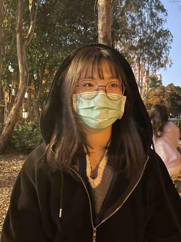 提供編劇服務的專家翁羽