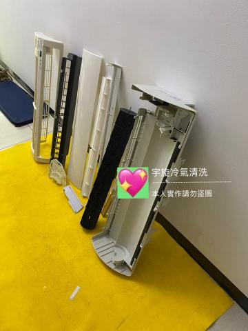 宇旋 - 冷氣現場拆洗實作照片