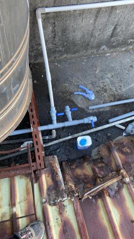 阿堯 - 水塔開關更換