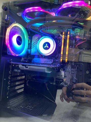 錢進資訊 新竹電腦維修 到府服務 電腦筆電新機銷售 - 電腦電競各式需求一次搞定！