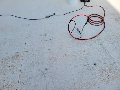 統儀企業社 - 屋頂施做前，打針高壓注射