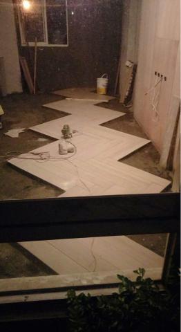 別墅、透天、規劃、統包 - 102。大理石施工法、貼法紮實、水泥沙至少要6公分，貼瓷磚永遠不會凸、又耐潮（這是良心事業）