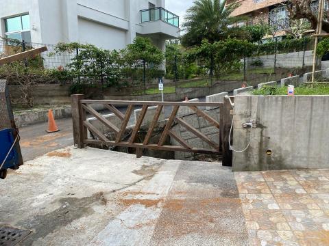 承泰室內裝修工程行 - 香格船帆石會館柵欄工程