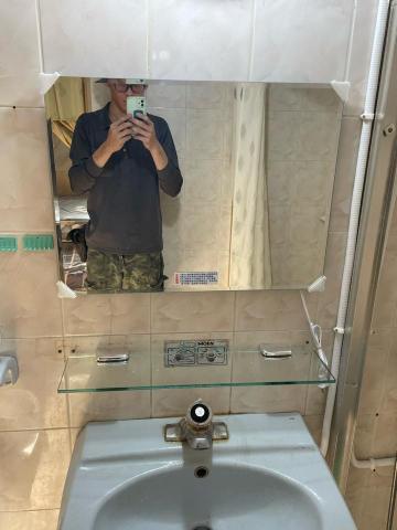 許竣霖 - 玻璃平台+鏡子 汰舊換新