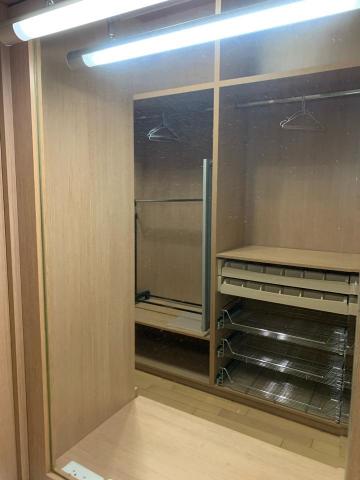 Cook & Clean - 化妝鏡?擦拭前?