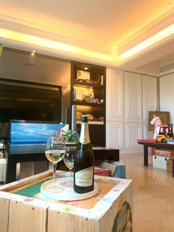 馬小姐 - 百年白酒配畫畫