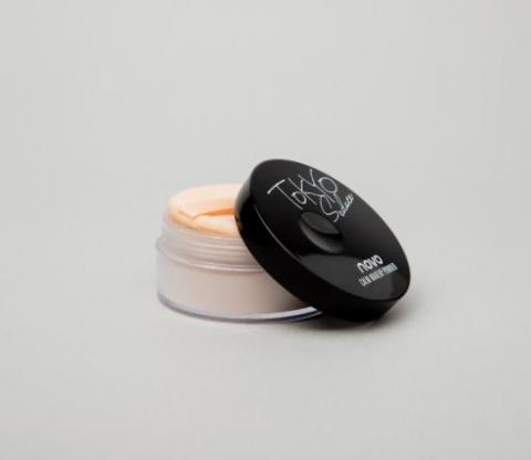 Ligker影像雜貨舖 - 美妝品 ｜ 單色背景照
