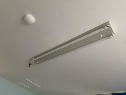 極簡水電維修行-五星卓越專家《於本平台暫停服務》 - 於本平台第十二單維修
投射燈具更換為T8LED燈具