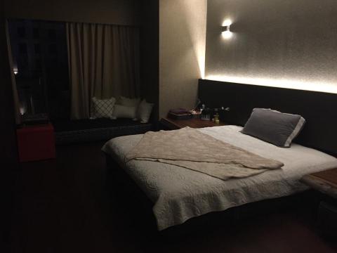 愛屋及烏居家個人預約工作室 -  愛屋及烏居家個人預約工作室 -