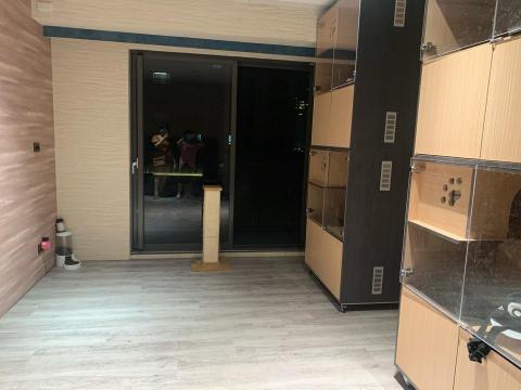 愛屋及烏居家個人預約工作室 -  愛屋及烏居家個人預約工作室 -