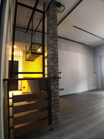 隆都營造有限公司 - 