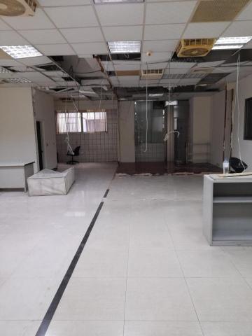 鄭仁彰 - 木隔間拆除後