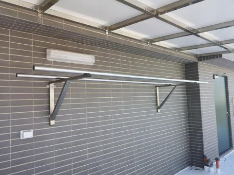 杰森鐵作有限公司 - 衣架、雨遮