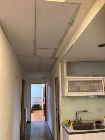 威振油漆工程 - 整修天花板，矽酸鈣批AB膠