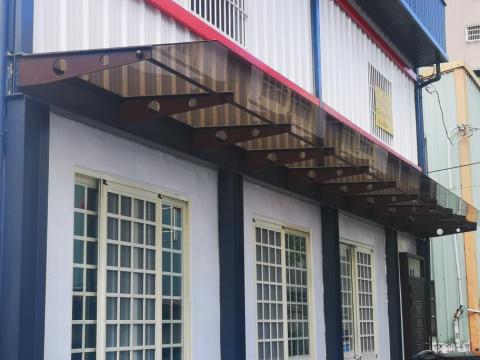 杰森鐵作有限公司 - 雨遮