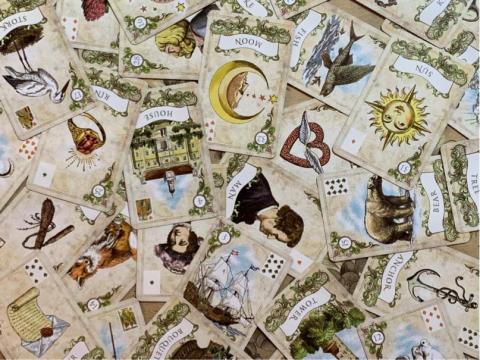 Linda 天使塔羅占卜 - 