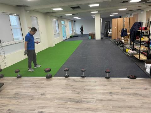 趙師傅 - 健身房-pvc地板+橡膠地墊+人工草皮