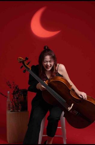提供大提琴服務的專家龔亭予